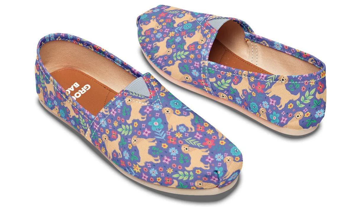 Groovy Golden Retriever Casual Shoes