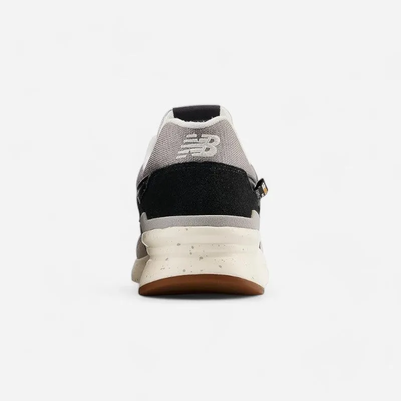 New Balance Men's CM997HTO