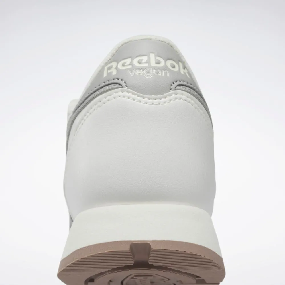 Reebok Footwear Women CLASSIC LEATHER SHOES CHALK/PUGRY3/TAUPE
